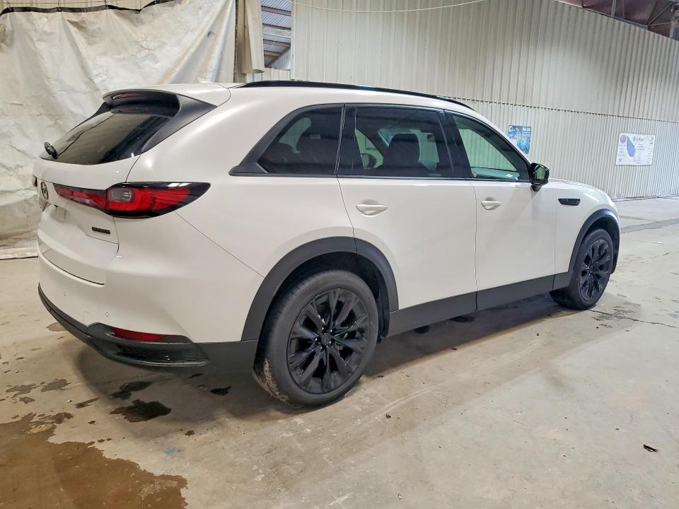 2026 Mazda Cx-90 VIN JM3KKCHD8T1359971 COPART salvage auction — WATER/FLOOD, FL - CERT OF TITLE SLVG REBUILDABLE, sold $16,500 on 2026-07-27 (photo 3)