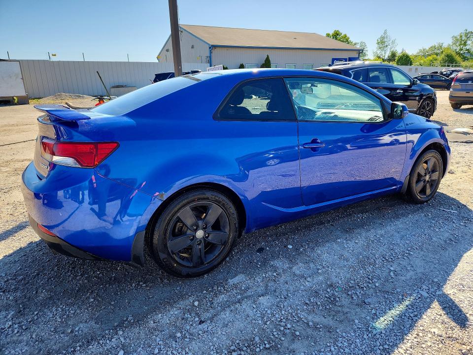 2012 Kia VIN KNAFU6A27C5597833 COPART salvage auction — SIDE, Ky - Cert Of Title-Salvage, sold $125 on 2026-07-30 (photo 3)