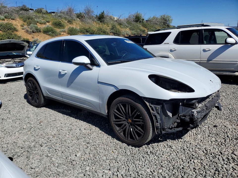 2018 Porsche VIN WP1AB2A56JLB35910 COPART salvage auction — FRONT END, Nv - Salvage Title, sold $9,000 on 2026-07-30 (photo 4)