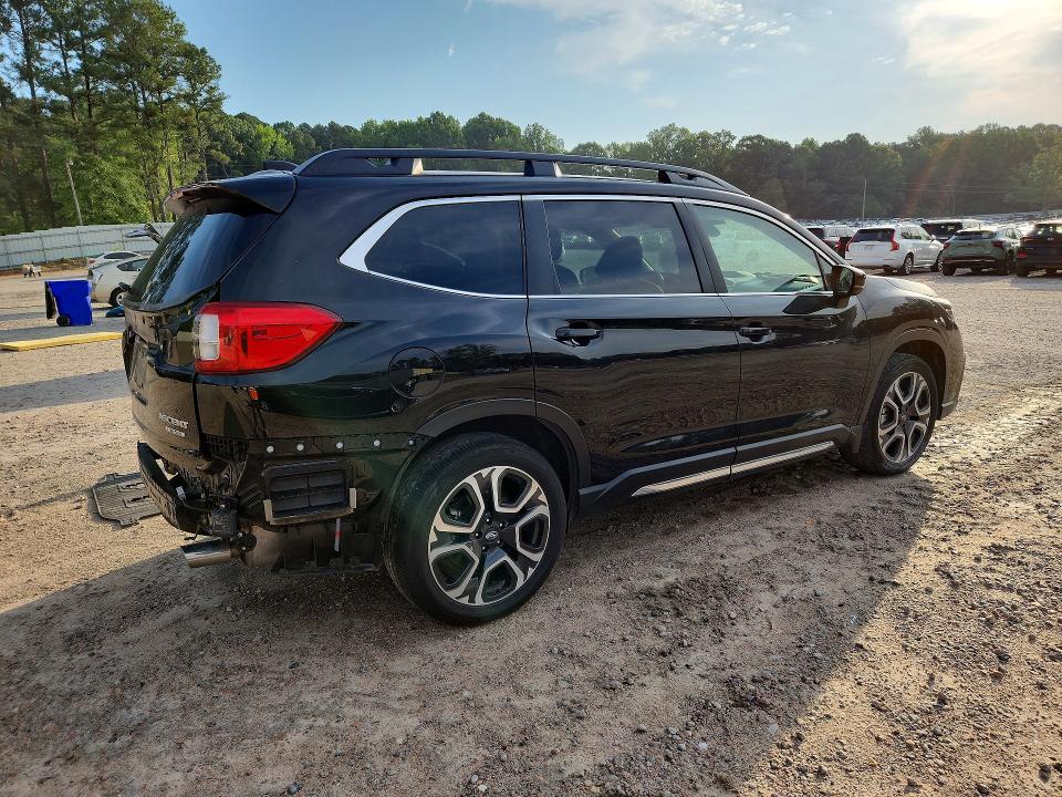 2024 Subaru Ascent VIN 4S4WMARDXR3437926 COPART salvage auction — REAR END, Nc - Salvage Certificate Of Title, sold $17,100 on 2026-07-31 (photo 3)