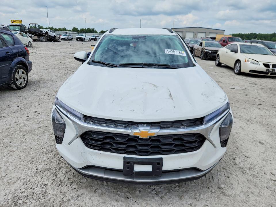 2025 Chevrolet Trax VIN KL77LHEP8SC057586 COPART salvage auction — ROLLOVER, Wv - Salvage Certificate, sold $2,400 on 2026-07-27 (photo 5)