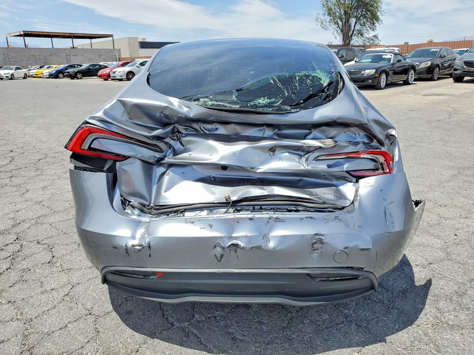 2025 Tesla VIN 5YJ3E1EB1SF937183 COPART salvage auction — REAR END, Nv - Salvage Title, sold $11,800 on 2026-07-27 (photo 6)