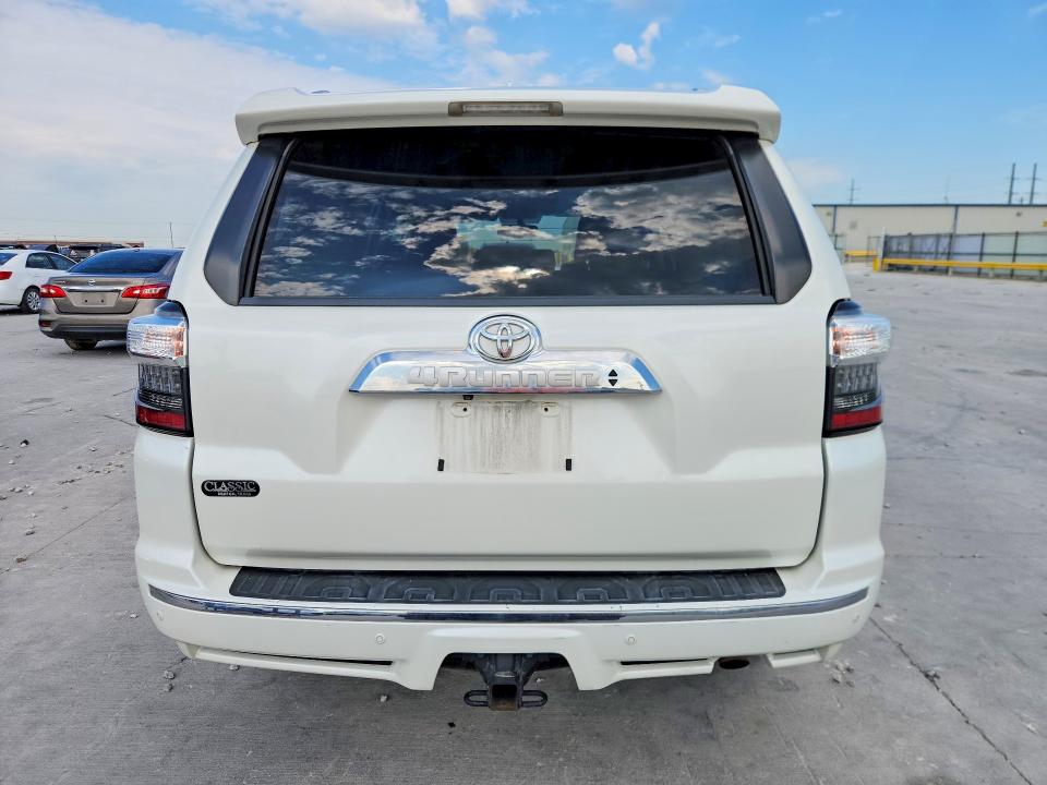 2018 Toyota 4runner VIN JTEZU5JR8J5188899 COPART salvage auction — FRONT END, Tx - Salvage Vehicle Title, sold $9,500 on 2026-07-28 (photo 6)