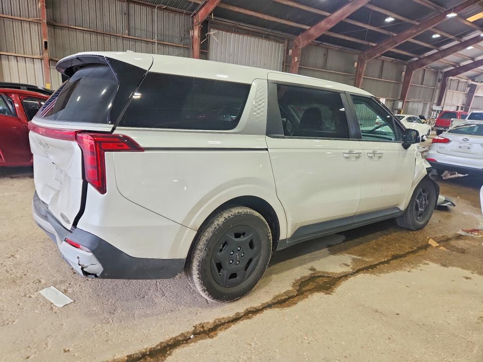 2025 Kia Carnival VIN KNDNB5K3XS6463686 COPART salvage auction — FRONT END, Tx - Salvage Vehicle Title, sold $9,200 on 2026-07-24 (photo 3)