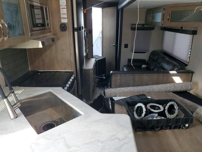2019 Puma VIN 4X4TPUD28KP079420 COPART salvage auction — WATER/FLOOD, Tx - Salvage Title-Flood Damage, sold $6,000 on 2026-07-23 (photo 6)