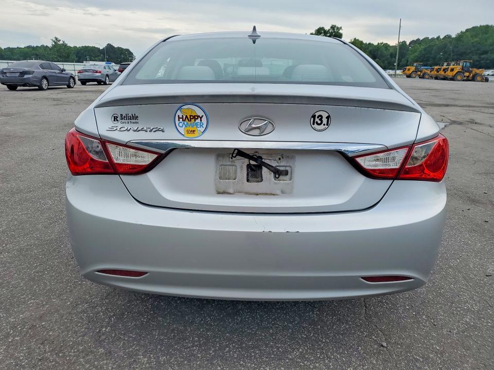 2013 Hyundai VIN 5NPEB4ACXDH586909 COPART salvage auction — VANDALISM, Nc - Salvage Certificate Of Title, sold $250 on 2026-07-16 (photo 6)
