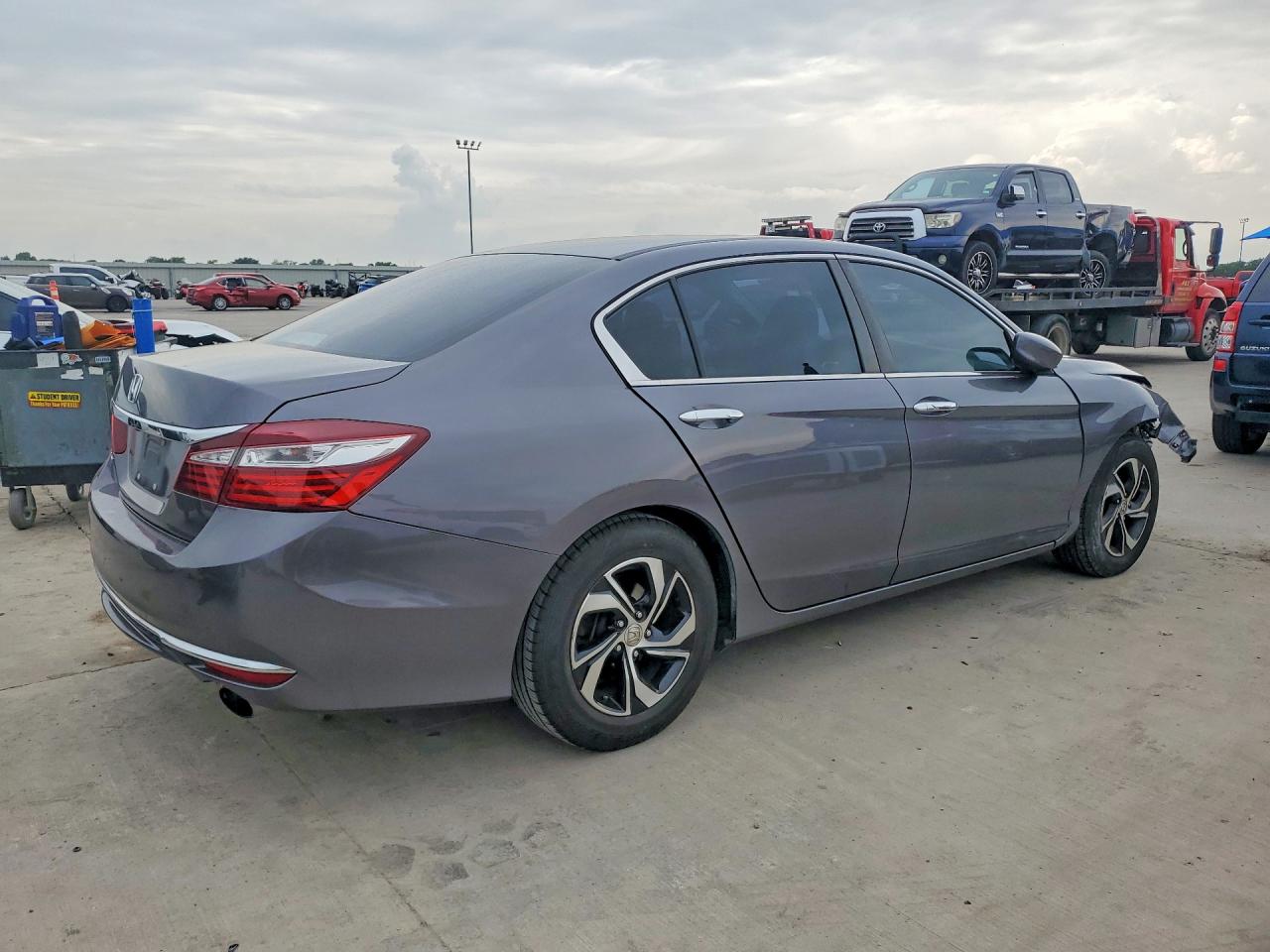 2017 Honda Accord VIN 1HGCR2F36HA076913 COPART salvage auction — Front End, TX - SALVAGE VEHICLE TITLE, sold $5,900 on 2026-06-25 (photo 3)