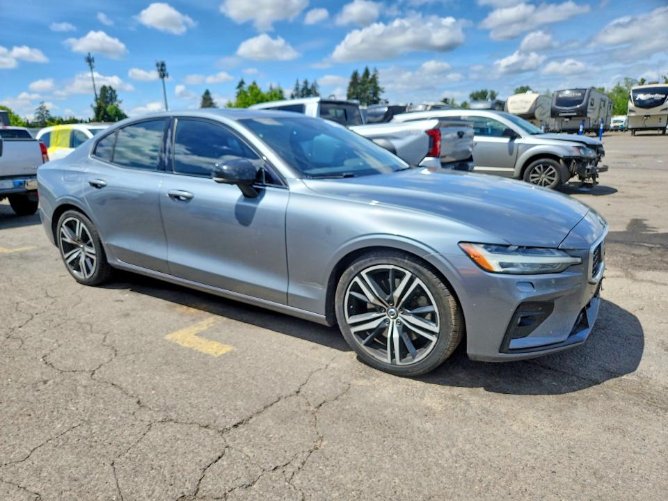 2019 Volvo S60 VIN 7JRA22TM3KG007030 COPART salvage auction — REAR END, Id - Salvage Certificate Of Title, sold $3,900 on 2026-08-03 (photo 4)