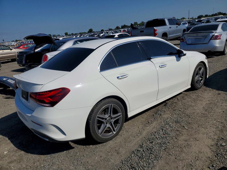 2020 Mercedes-benz VIN W1K3G4EB7LJ208147 COPART salvage auction — VANDALISM, CA - SALVAGE CERTIFICATE, sold $6,900 on 2026-07-16 (photo 3)