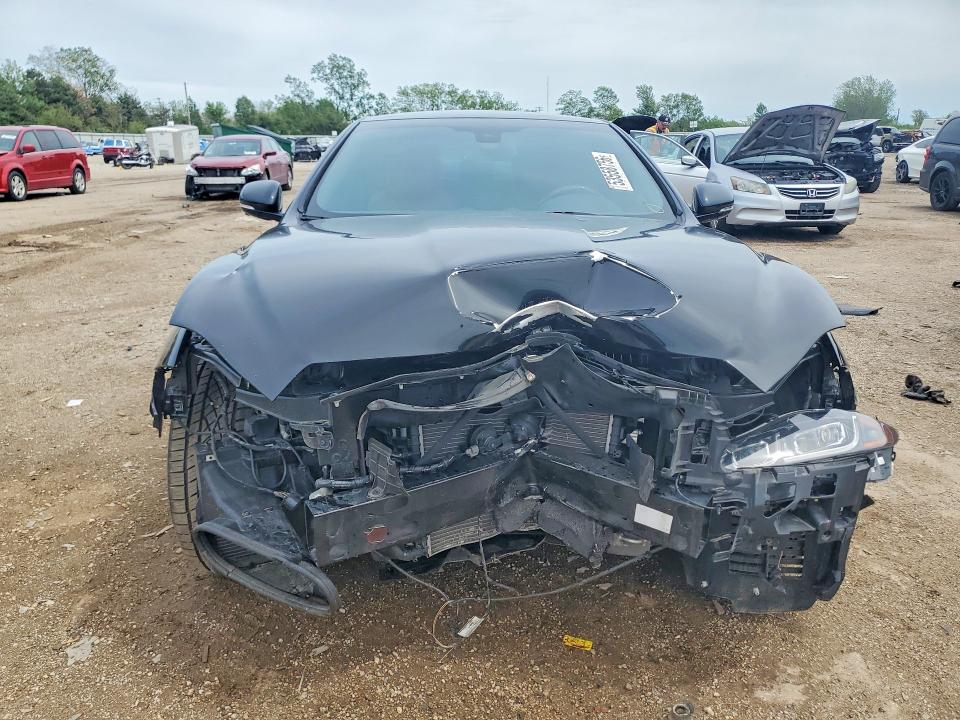 2016 Jaguar Xj VIN SAJWA2GEXGMW01831 COPART salvage auction — FRONT END, Il - Salvage Certificate, sold $5,300 on 2026-07-02 (photo 5)