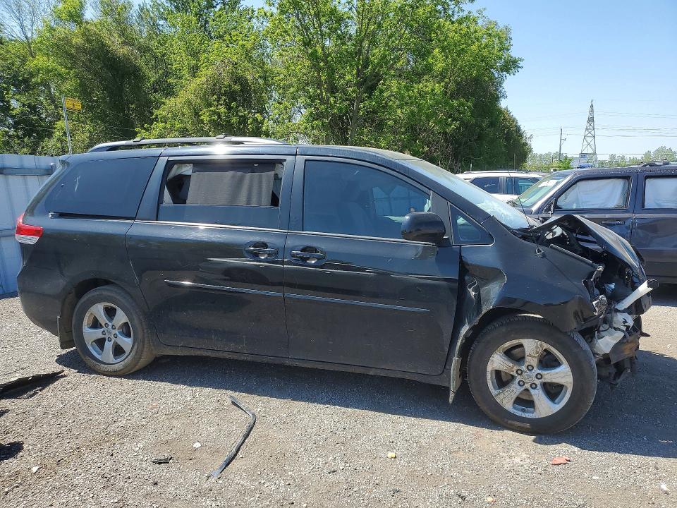 2013 Toyota Sienna VIN 5TDKK3DC9DS398482 COPART salvage auction — FRONT END, On - Permit Salvage, sold $1,750 on 2026-07-09 (photo 4)