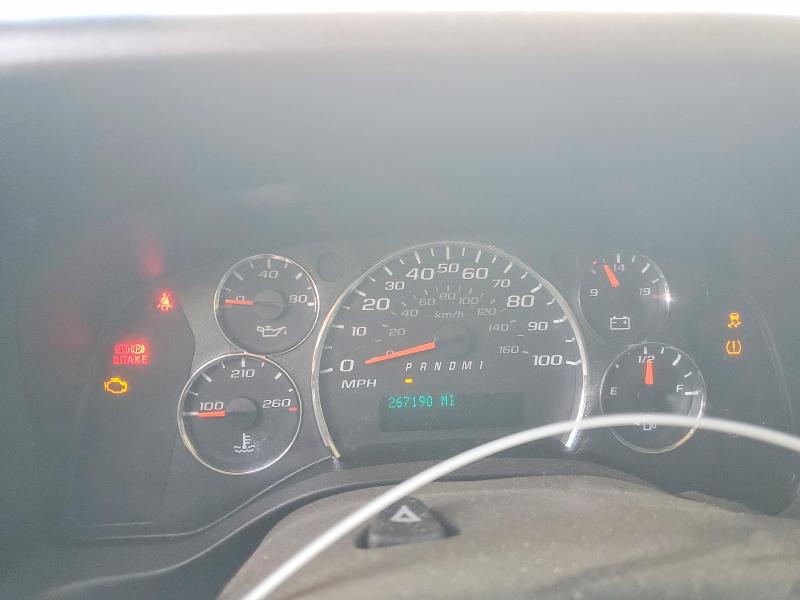 2015 Chev Express VIN 1GCZGTCG0F1207715 COPART salvage auction — MECHANICAL, NY - CERTIFICATE OF TITLE, sold $225 on 2026-08-31 (photo 9)