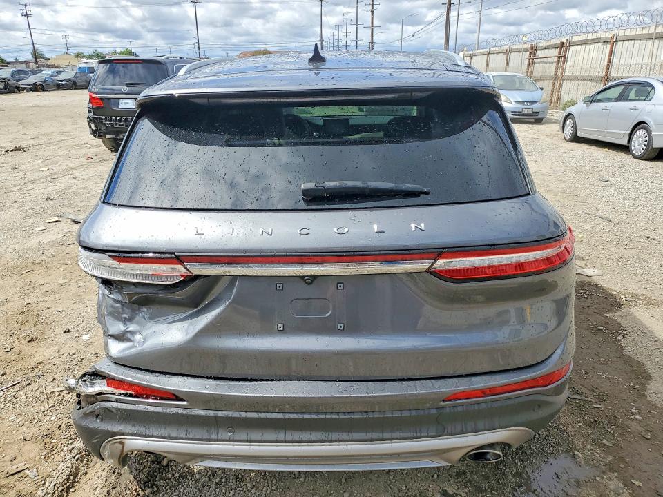 2022 Lincoln VIN 5LMCJ2C98NUL21311 COPART salvage auction — REAR END, Ca - Salvage Certificate, sold $3,900 on 2026-07-02 (photo 6)