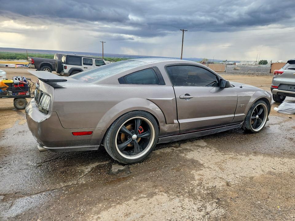 2006 Ford Mustang VIN 1ZVFT82H765216469 COPART salvage auction — REAR END, Nm - Cert Of Title-Salvage, sold $300 on 2026-07-09 (photo 3)