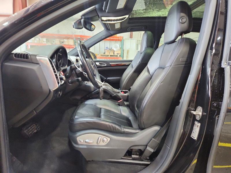 2017 Porsche Cayenne VIN WP1AA2A21HKA80923 COPART salvage auction — HAIL, Mo - Salvage Certificate Of Title, sold $8,700 on 2026-08-19 (photo 7)