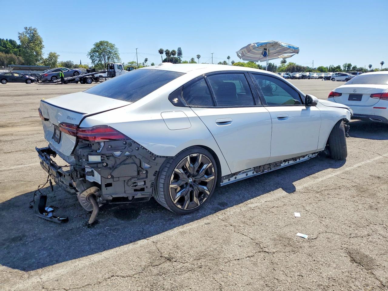 2025 BMW 5 Series VIN WBA43FJ04SCU23298 COPART salvage auction — Rear End, CA - SALVAGE CERTIFICATE, sold $32,500 on 2026-08-14 (photo 3)