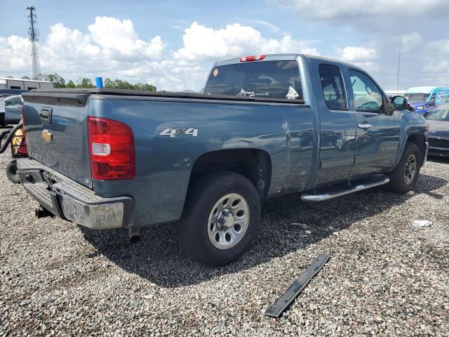 2013 Chevrolet Silverado VIN 1GCRKREA3DZ111165 COPART salvage auction — SIDE, FL - CERT OF TITLE SLVG REBUILDABLE, sold $1,000 on 2026-07-02 (photo 3)