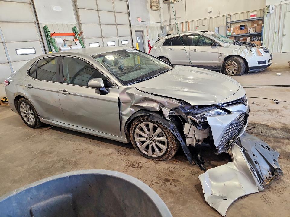 2018 Toyota Camry VIN JTNB11HK5J3046310 COPART salvage auction — FRONT END, MO - SALVAGE CERTIFICATE OF TITLE, sold $4,550 on 2026-07-28 (photo 4)