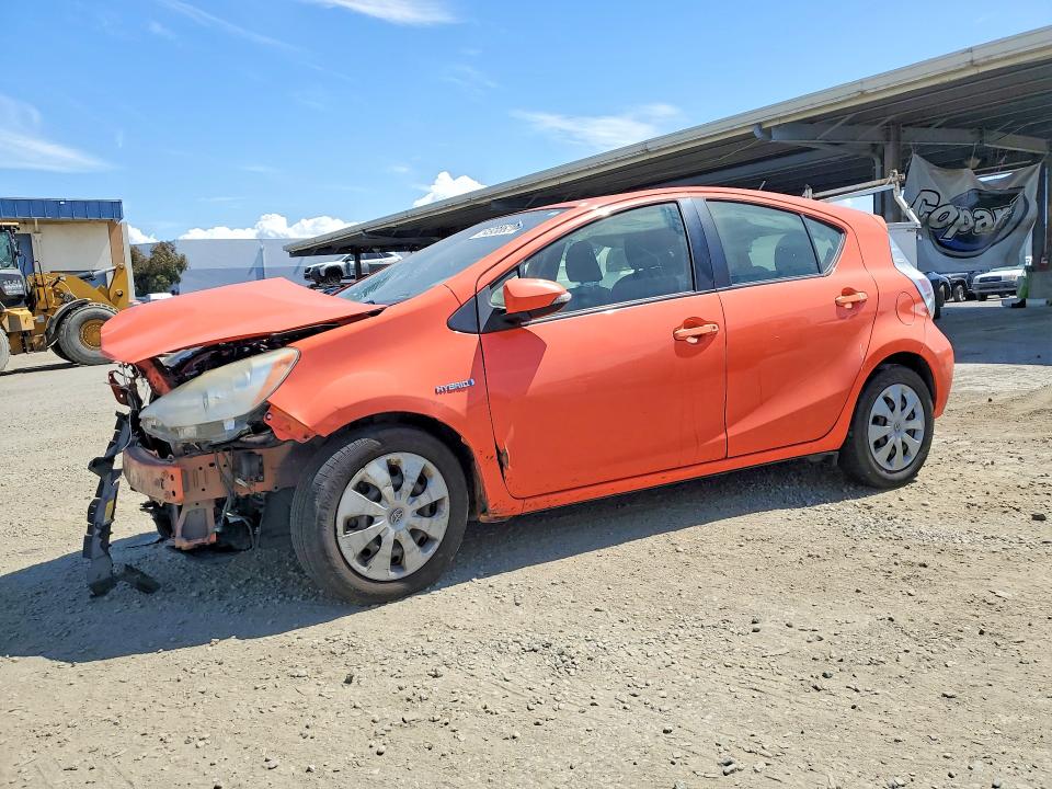 2013 Toyota Prius c VIN JTDKDTB38D1031566 COPART salvage auction — FRONT END, Ca - Salvage Certificate, sold $200 on 2026-07-07 (photo 1)