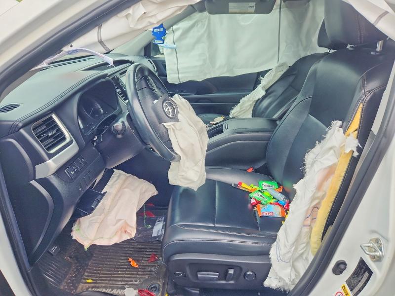 2019 Toyota Highlander VIN 5TDJZRFHXKS614548 COPART salvage auction — FRONT END, Ct - Cert Of Title-Salvage, sold $5,000 on 2026-07-14 (photo 7)