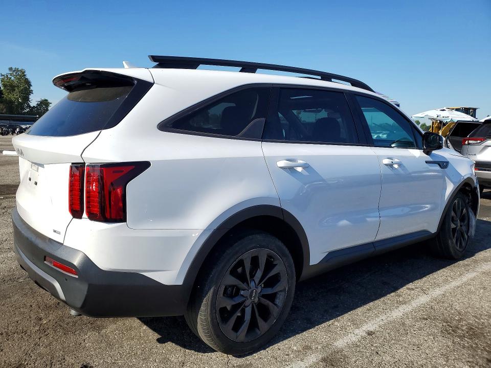 2023 Kia Sorento VIN 5XYRHDLF9PG184656 COPART salvage auction — FRONT END, Salvage Title, sold $5,200 on 2026-07-28 (photo 3)