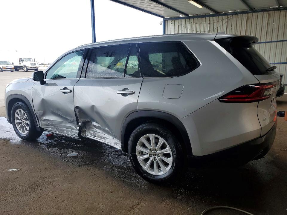 2025 Toyota Highlander VIN 5TDAAAB56SS090464 COPART salvage auction — SIDE, Co - Salvage Title, sold $26,250 on 2026-07-13 (photo 2)