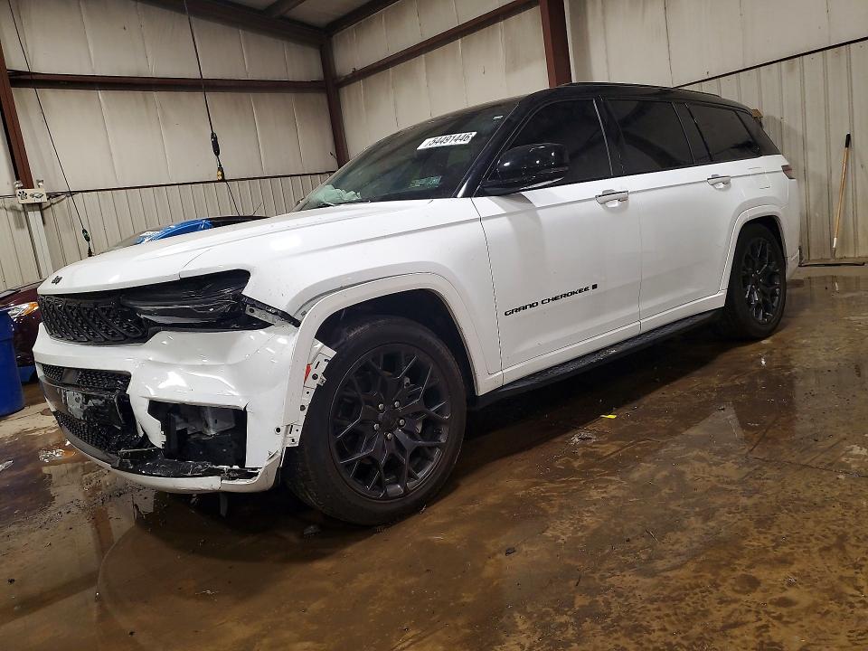 2024 Jeep Cherokee VIN 1C4RJKEGXR8615241 — COPART salvage auction photo