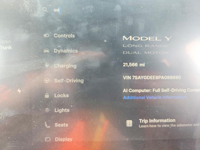 2023 Tesla VIN 7SAYGDEE8PA088690 COPART salvage auction — SIDE, Tx - Certificate Of Title, sold $13,700 on 2026-07-09 (photo 9)