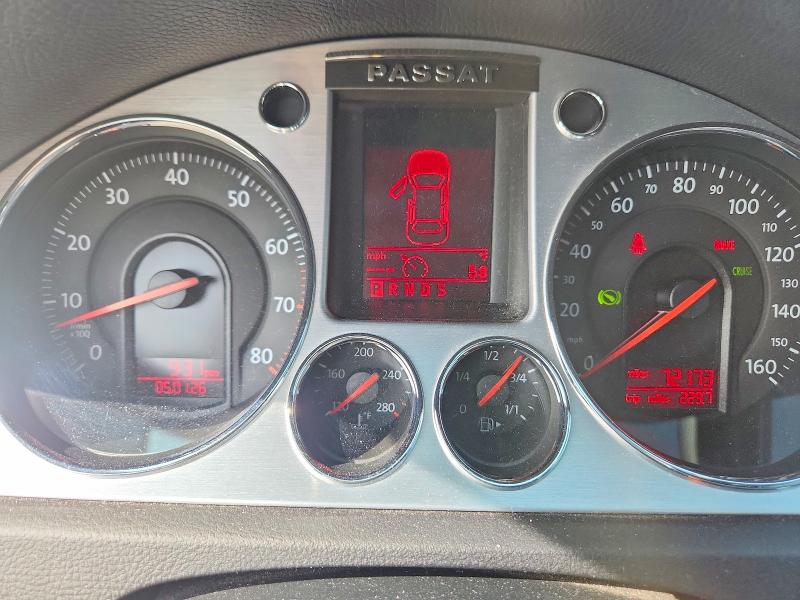 2007 Volkswagen Passat VIN WVWDU93C97P106545 COPART salvage auction — SIDE, Or - Lien Papers Salvage, sold $675 on 2026-08-17 (photo 9)
