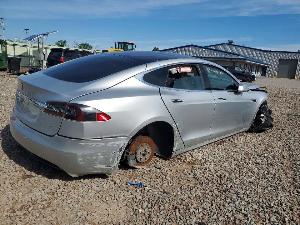 2017 Tesla Model s VIN 5YJSA1E18HF199213 COPART salvage auction — FRONT END, Wv - Certificate Of Title (P), sold $4,400 on 2026-07-08 (photo 3)