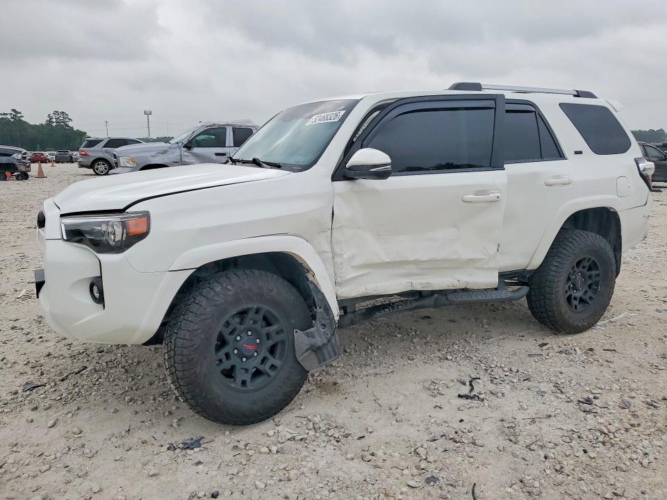 2021 Toyota 4runner VIN JTEFU5JR0M5233731 COPART salvage auction — SIDE, Tx - Certificate Of Title, sold $1,050 on 2026-07-28 (photo 1)