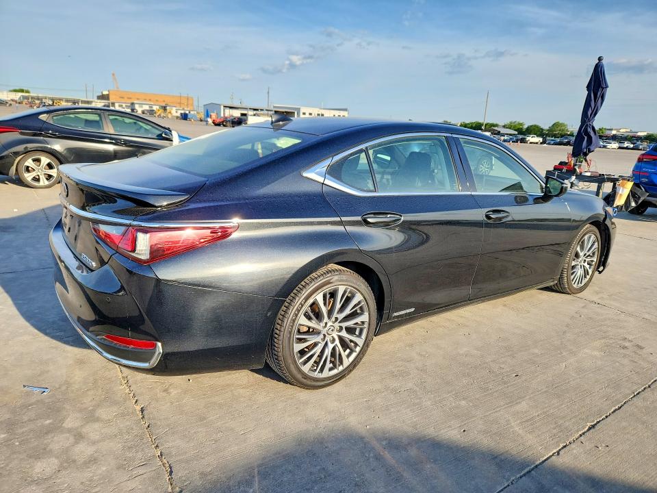 2019 Lexus Es 300h VIN JTHB21B11K2023615 COPART salvage auction — FRONT END, TX - CERTIFICATE OF TITLE, sold $9,100 on 2026-07-16 (photo 3)
