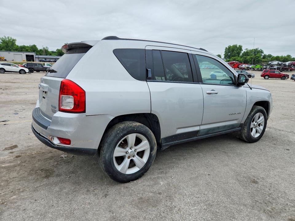 2011 Jeep Compass VIN 1J4NF1FB2BD159093 COPART salvage auction — MECHANICAL, Mo - Certificate Of Title, sold $525 on 2026-07-02 (photo 3)