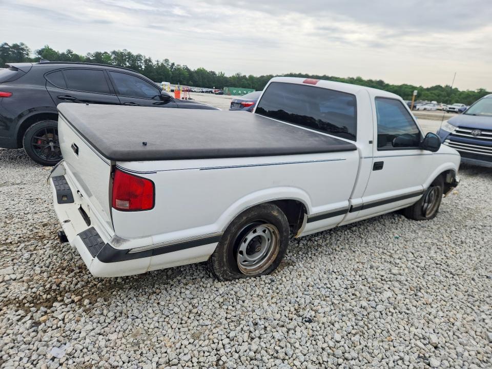 1994 Chevrolet S-10 pickup VIN 1GCCS14Z0RK106763 COPART salvage auction — UNDERCARRIAGE, GA - CERT OF TITLE-SALVAGE, sold $650 on 2026-07-09 (photo 3)
