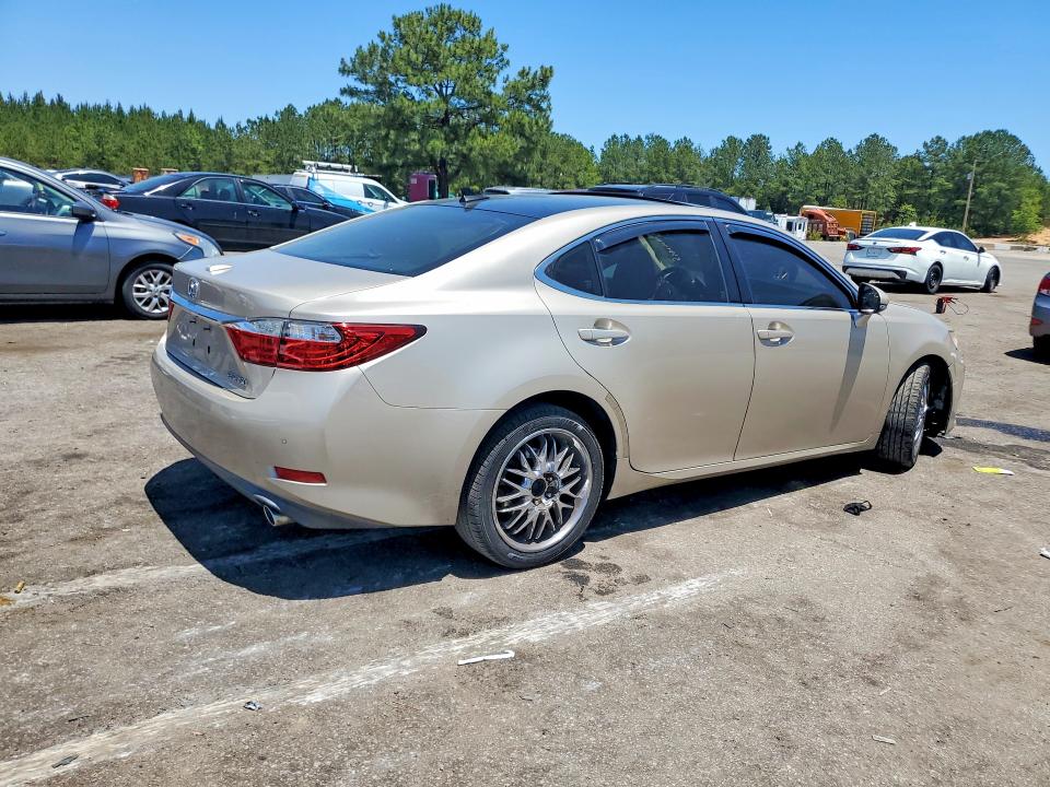 2013 Lexus VIN JTHBK1GG0D2025016 COPART salvage auction — SIDE, Sc - Cert Of Title-Salvage, sold $2,400 on 2026-07-10 (photo 3)