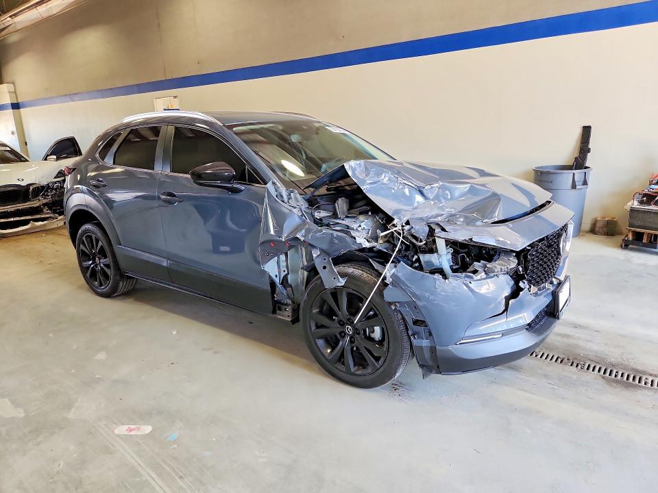 2022 Mazda Cx-30 VIN 3MVDMBCL6NM402728 COPART salvage auction — FRONT END, Va - Cert Of Title - Salvage, sold $4,050 on 2026-07-10 (photo 4)