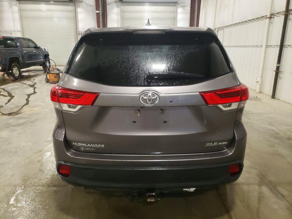 2017 Toyota Highlander VIN 5TDJZRFH7HS472684 COPART salvage auction — FRONT END, MN - CERT OF TITLE-SALVAGE, sold $7,700 on 2026-07-06 (photo 6)