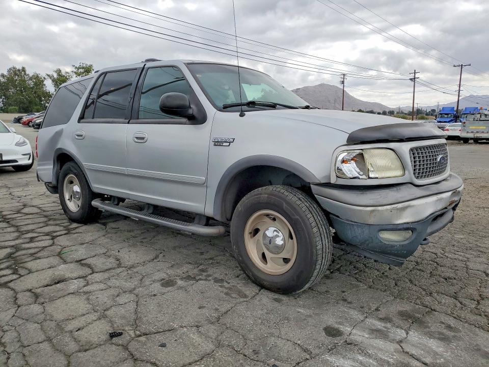 1999 Ford Expedition VIN 1FMPU18L7XLB85062 COPART salvage auction — REAR END, Ca - Salvage Certificate, sold $375 on 2026-07-02 (photo 4)
