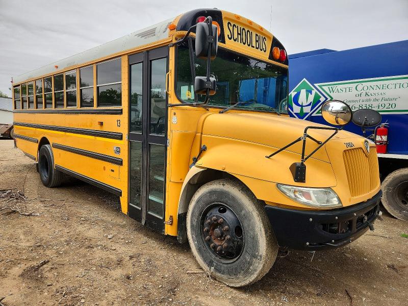 2014 Ic VIN 4DRBUAAP7EB778768 COPART salvage auction — NORMAL WEAR, Salvage Title, sold $2,500 on 2026-09-29 (photo 1)