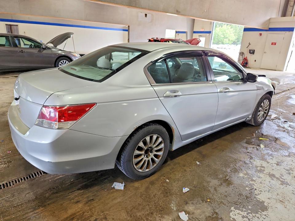 2008 Honda Accord VIN 1HGCP26338A059797 COPART salvage auction — FRONT END, VA - CERT OF TITLE - SALVAGE, sold $400 on 2026-07-02 (photo 3)