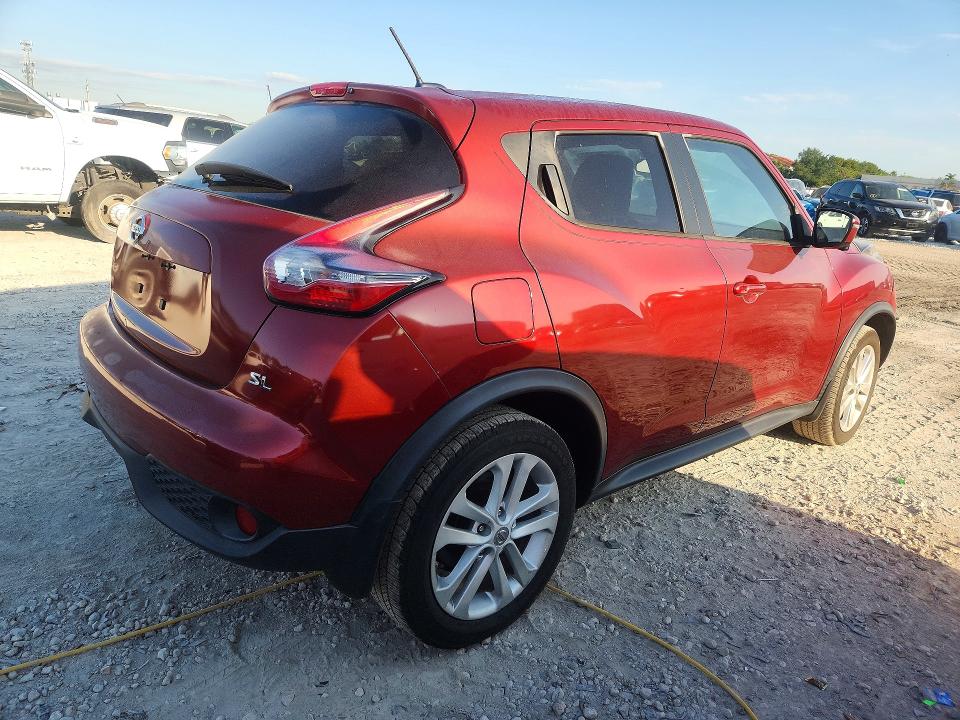 2015 Nissan Juke VIN JN8AF5MR6FT503374 COPART salvage auction — MINOR DENT/SCRATCHES, In - Certificate Of Title, sold $425 on 2026-07-24 (photo 3)