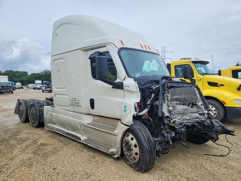 2026 Freightliner Cascadia VIN 1FUJHHDRXTLWV4987 — COPART salvage auction photo