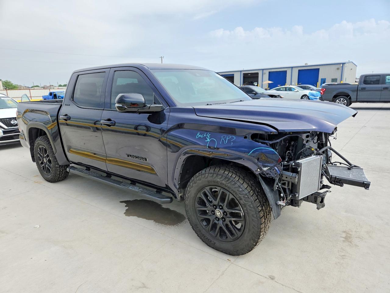 2026 Toyota Tundra VIN 5TFWA5DB6TX369182 COPART salvage auction — Front End, TX - SALVAGE VEHICLE TITLE, sold $30,750 on 2026-06-30 (photo 4)