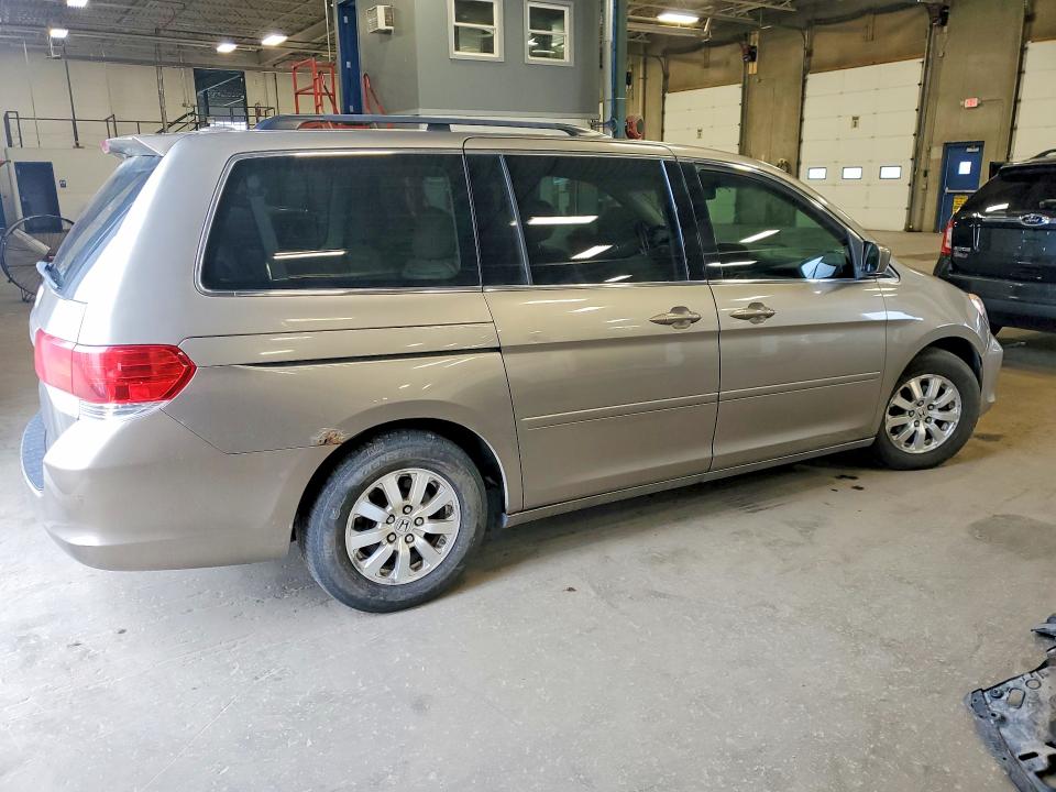 2010 Honda Odyssey VIN 5FNRL3H74AB033359 COPART salvage auction — MECHANICAL, Mn - Cert Of Title-Prior Salvage, sold $625 on 2026-07-09 (photo 3)