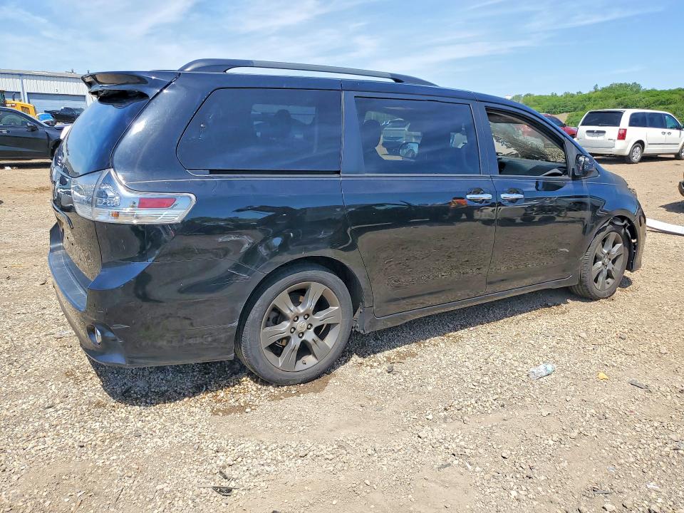 2015 Toyota Sienna VIN 5TDXK3DC0FS597879 COPART salvage auction — ENGINE BURN, Il - Salvage Certificate, sold $725 on 2026-07-17 (photo 3)