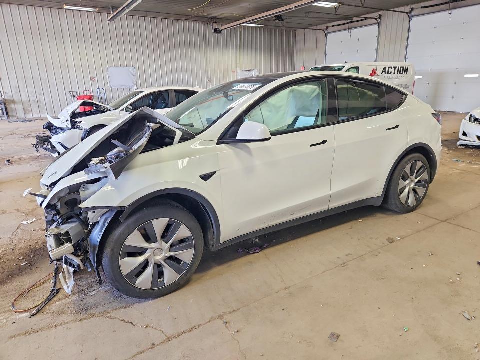 2021 Tesla Model y VIN 5YJYGDEE6MF246682 COPART salvage auction — FRONT END, Wi - Junked Vehicle Bill Of Sale, sold $3,600 on 2026-07-06 (photo 1)