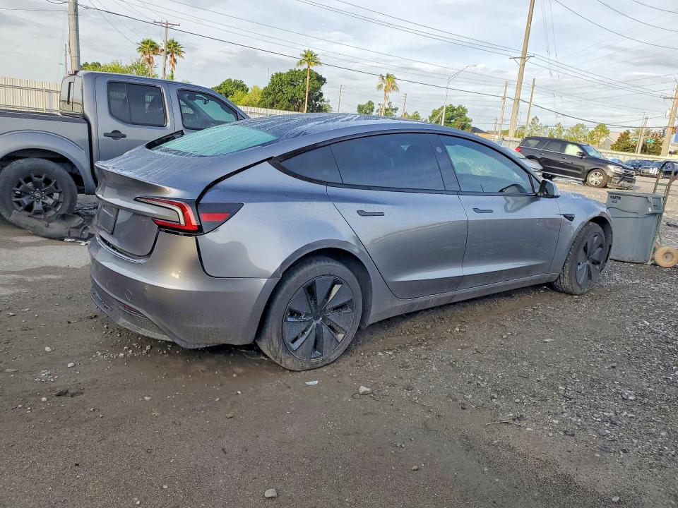 2025 Tesla VIN 5YJ3E1EA6SF005603 COPART salvage auction — REAR END, FL - CERT OF TITLE SLVG REBUILDABLE, sold $10,600 on 2026-07-31 (photo 3)