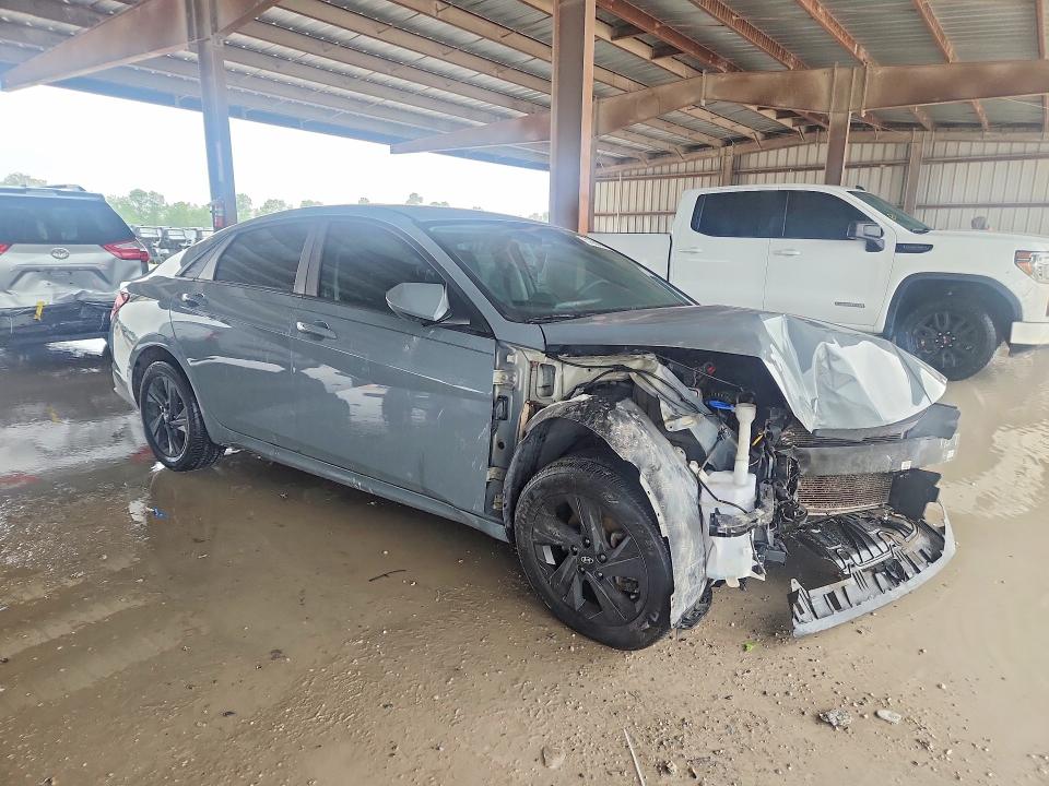 2021 Hyundai Elantra VIN KMHLM4AG3MU065682 COPART salvage auction — FRONT END, Tx - Salvage Vehicle Title, sold $2,250 on 2026-07-03 (photo 4)
