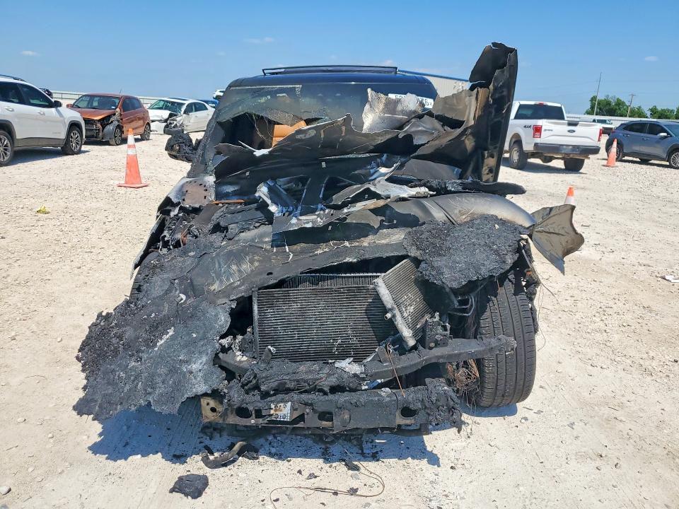 2018 Land rover Range rover sport VIN SALWR2RE6JA809615 COPART salvage auction — ENGINE BURN, MD - CERT OF SALVAGE > 75% DAMAGE, sold $100 on 2026-07-30 (photo 5)