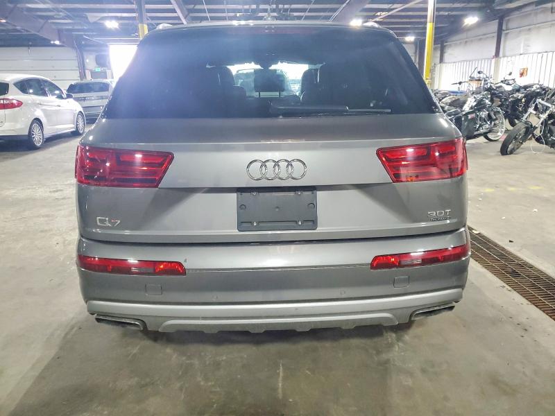 2018 Audi Q7 VIN WA1LAAF72JD023711 COPART salvage auction — SIDE, Co - Public - Salvage Title, sold $7,300 on 2026-07-25 (photo 6)
